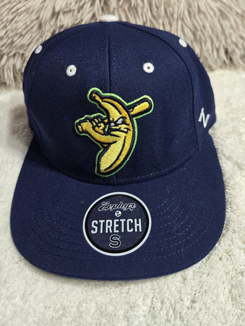 Bananas Zephyr Official Game Hat Navy NWT Sz Small Flex